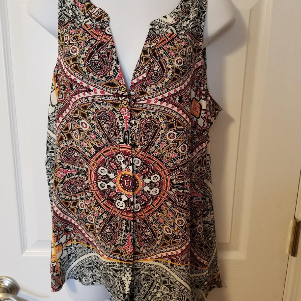 Sanctuary Sleeveless Multicolor Top Size M